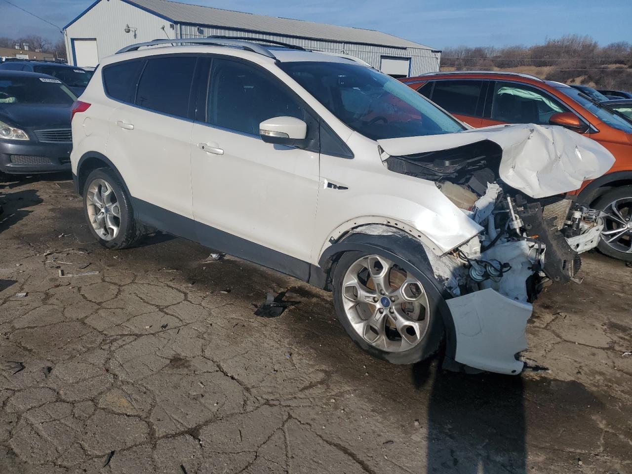 1FMCU9J90GUA58255 FORD ESCAPE 2016