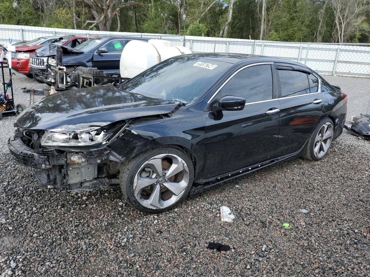1HGCR2F14HA098813 HONDA ACCORD 2017