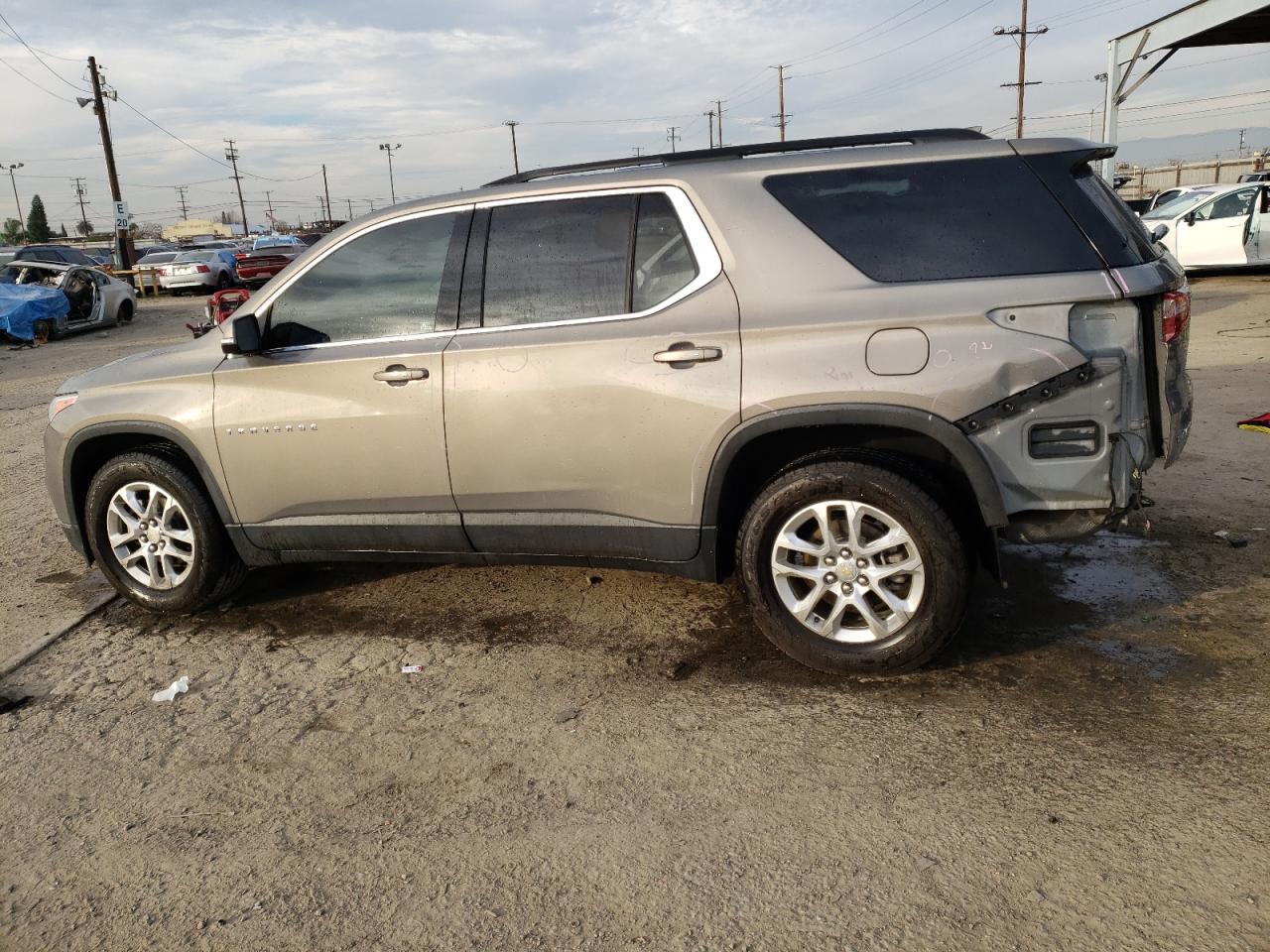 1GNERHKW7KJ211809 2019 Chevrolet Traverse Lt