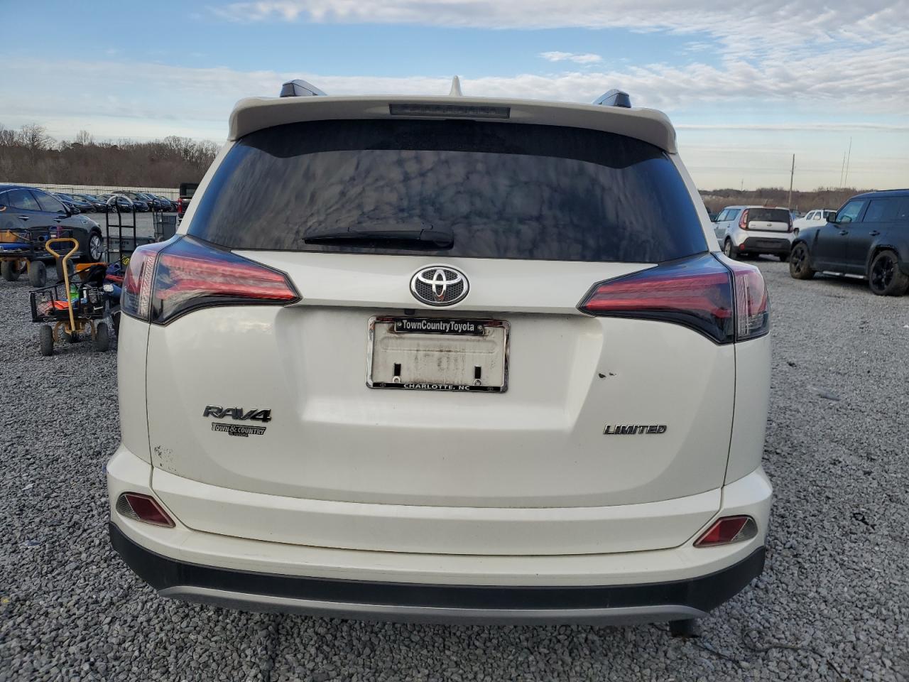 JTMYFREV0JJ737771 TOYOTA RAV4 2018