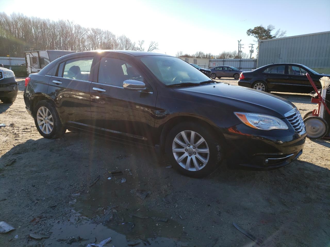 2014 Chrysler 200 Limited vin: 1C3CCBCG1EN187255