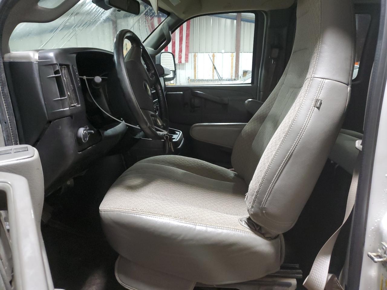 1GAZGPFG4K1370826 CHEVROLET EXPRESS 2019
