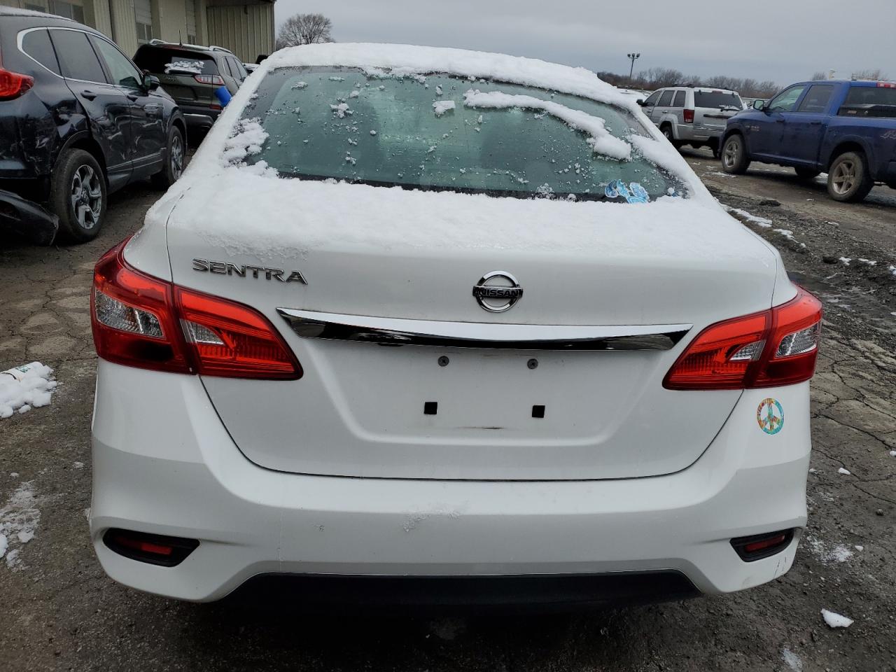 3N1AB7AP6JY320744 NISSAN SENTRA 2018