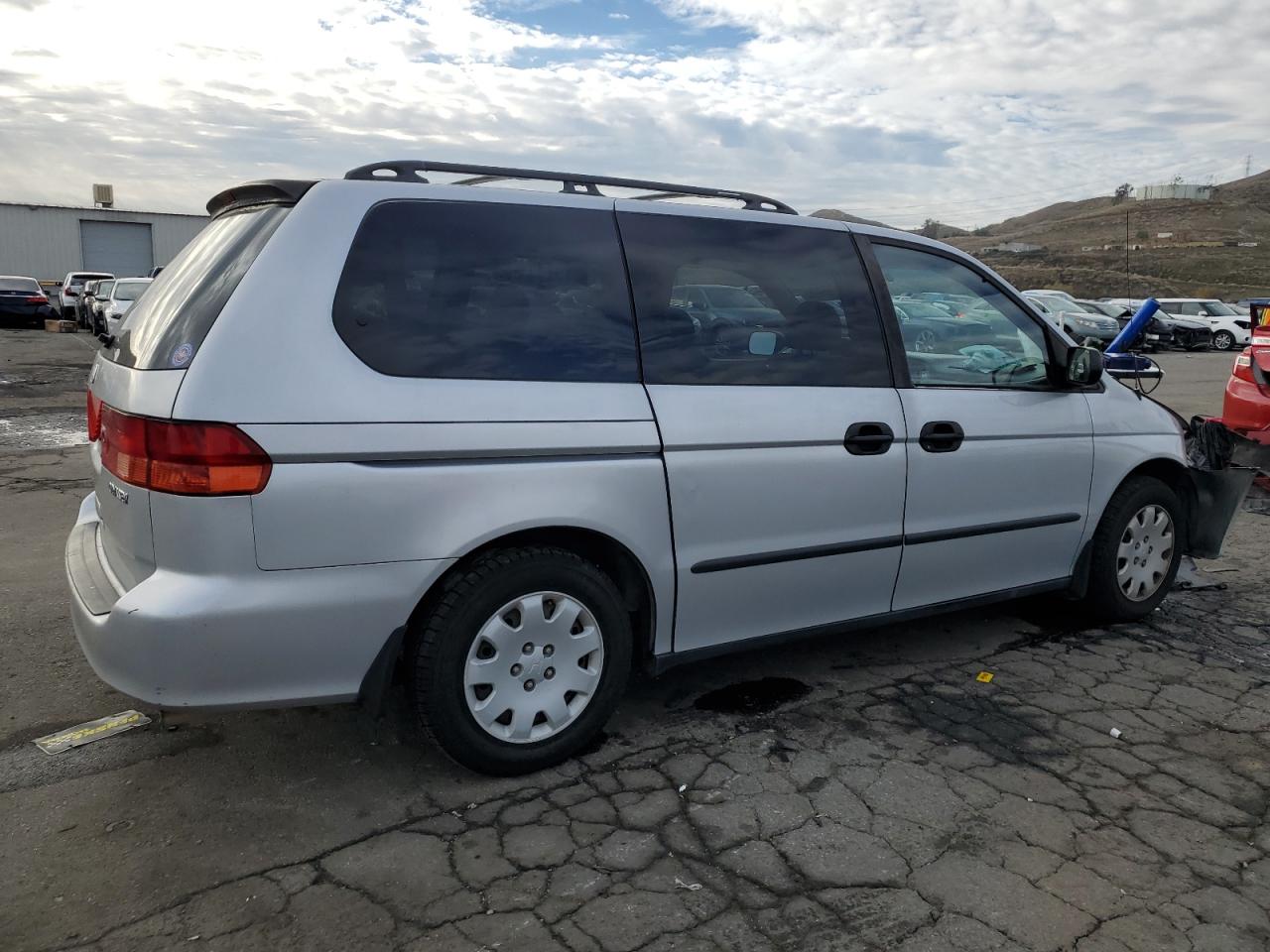 2hkrl18561h576491 2HKRL18561H576491 2001 Honda Odyssey Lx