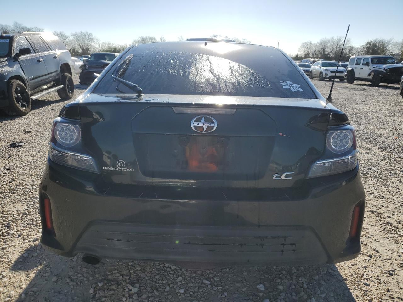 JTKJF5C71GJ023096 TOYOTA SCION 2016
