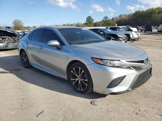 VIN 4T1B11HKXJU070094 2018 Toyota Camry, L no.4