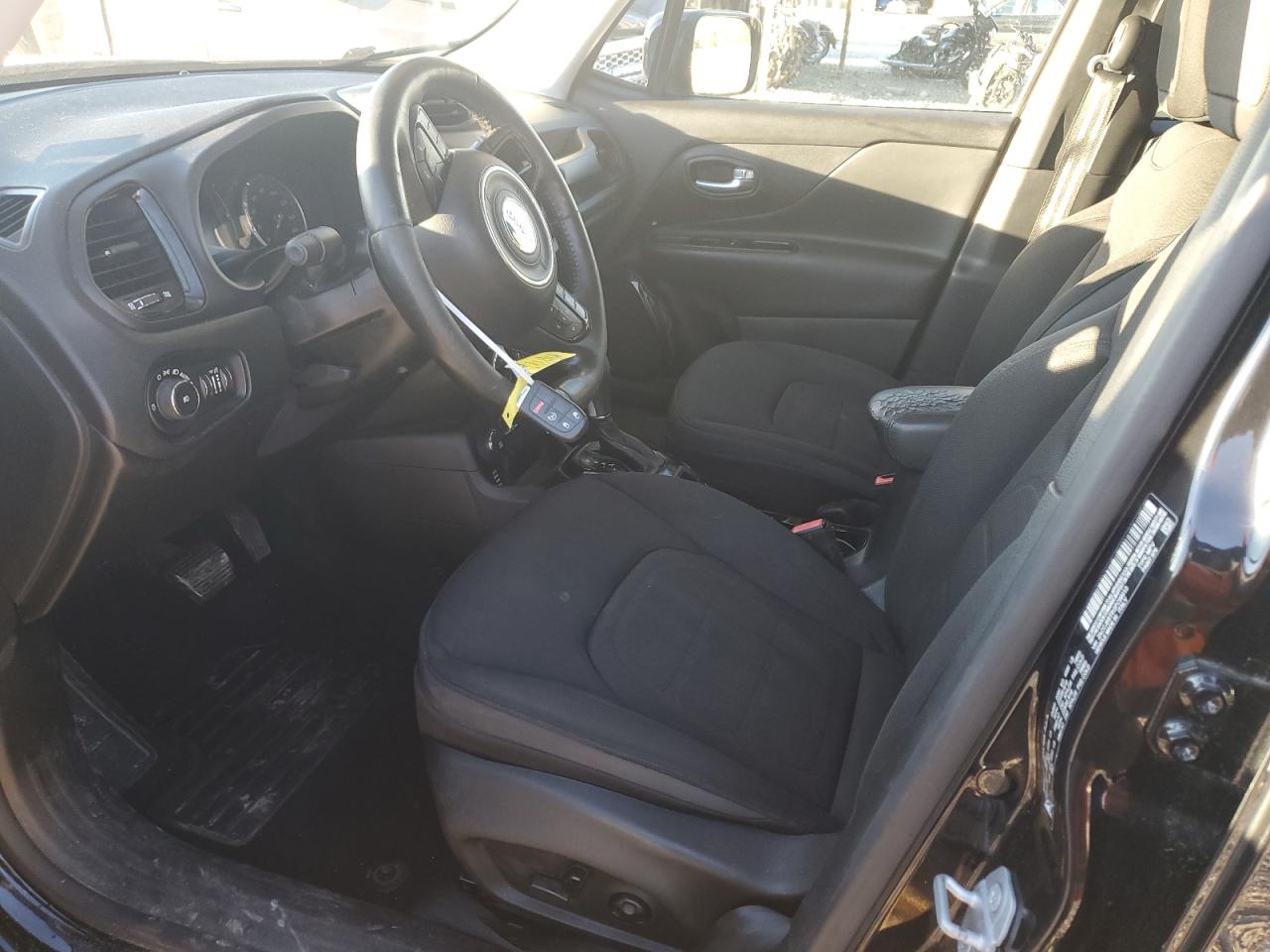 ZACCJBBT8GPC99013 2016 Jeep Renegade Latitude