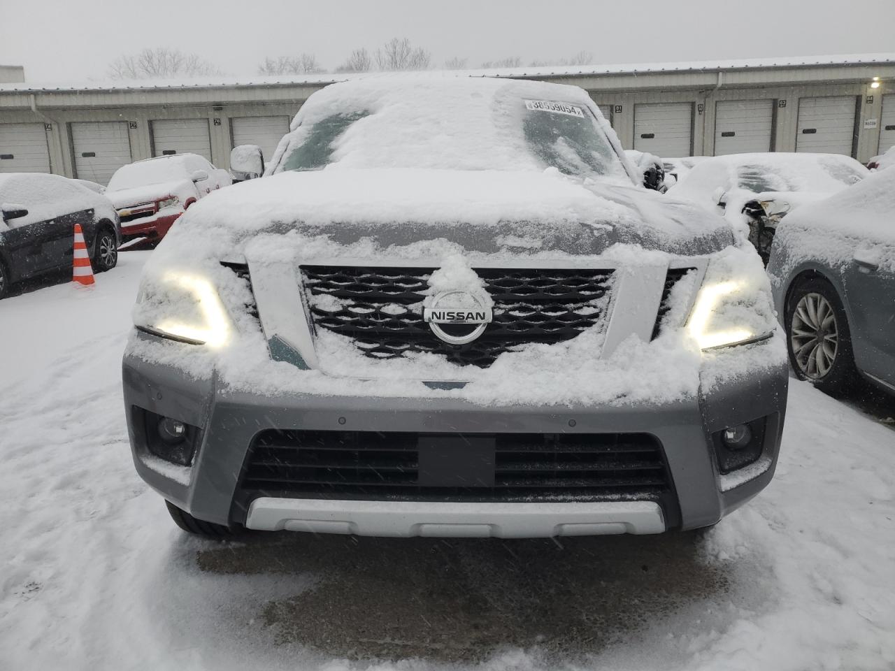 JN8AY2NE2H9704385 NISSAN ARMADA 2017