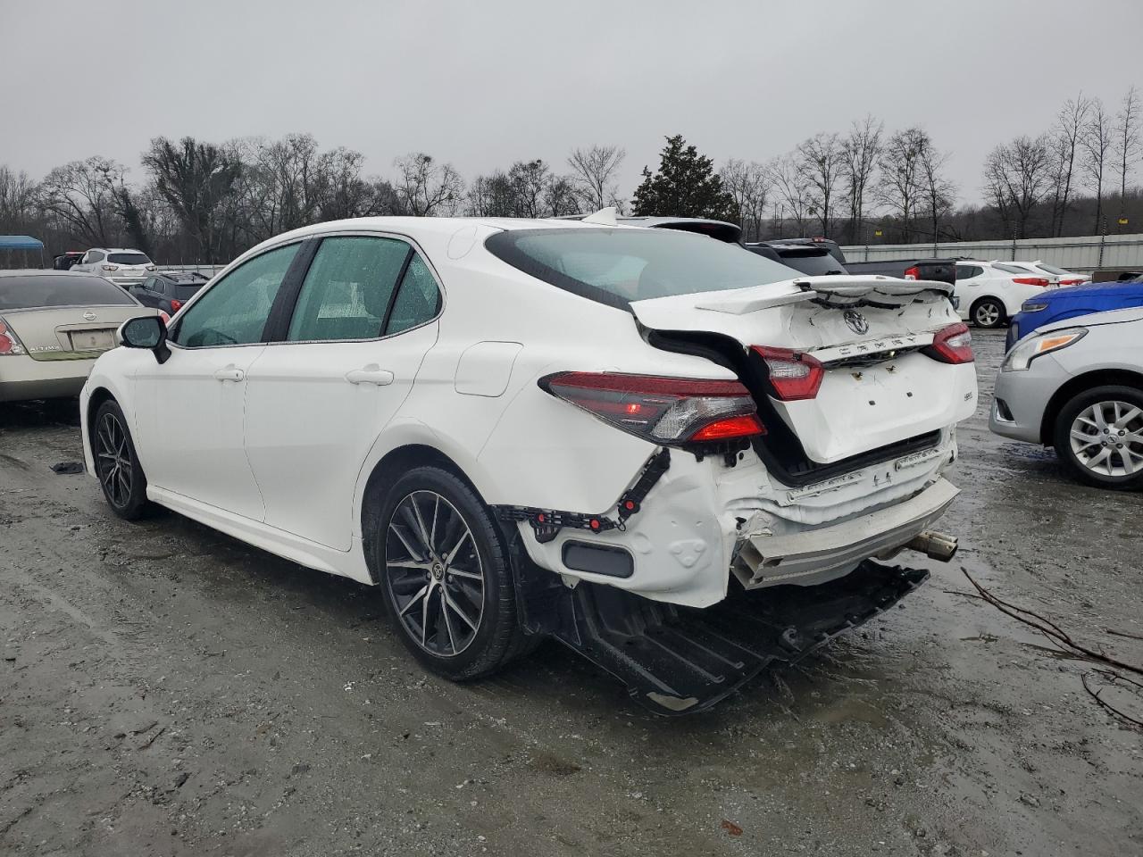 4T1G11AK4MU445093 TOYOTA CAMRY 2021