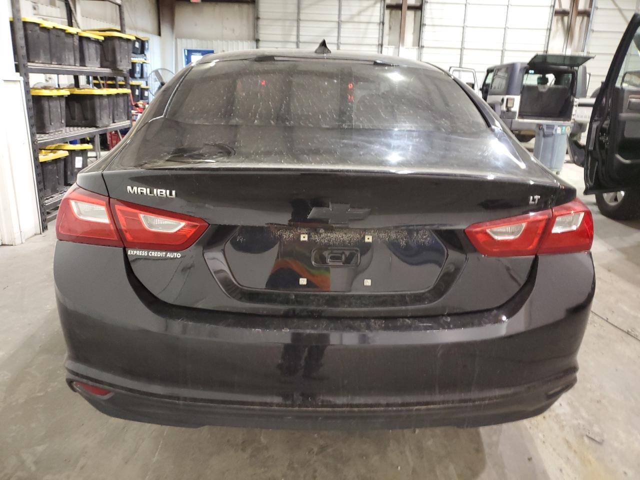 1G1ZD5ST9JF113789 CHEVROLET MALIBU 2018