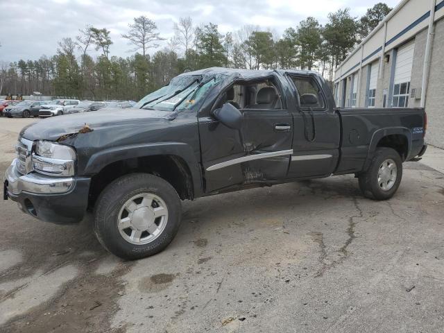 2004 GMC New Sierra 1500 