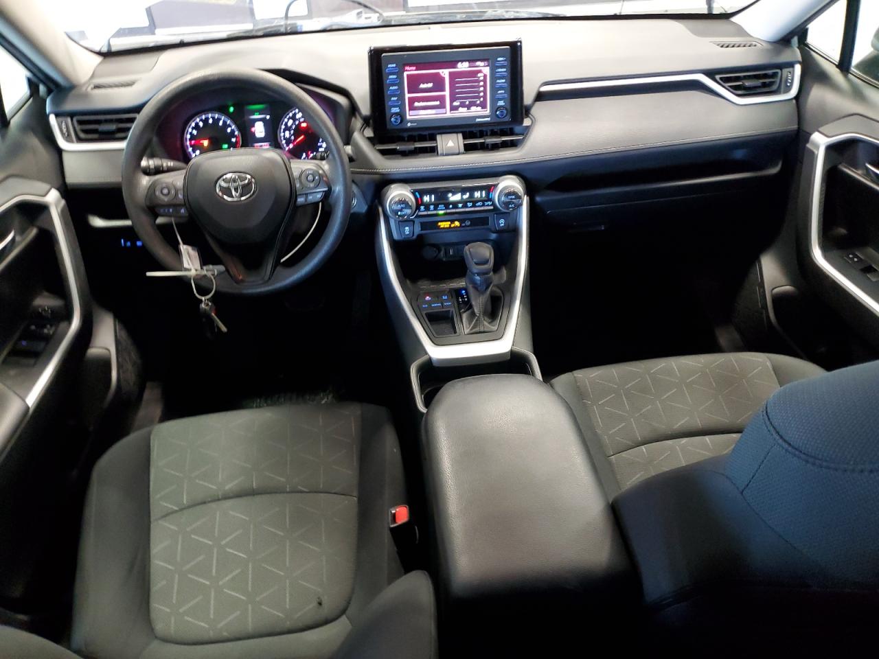 2T3W1RFV2MW118647 TOYOTA RAV4 2021