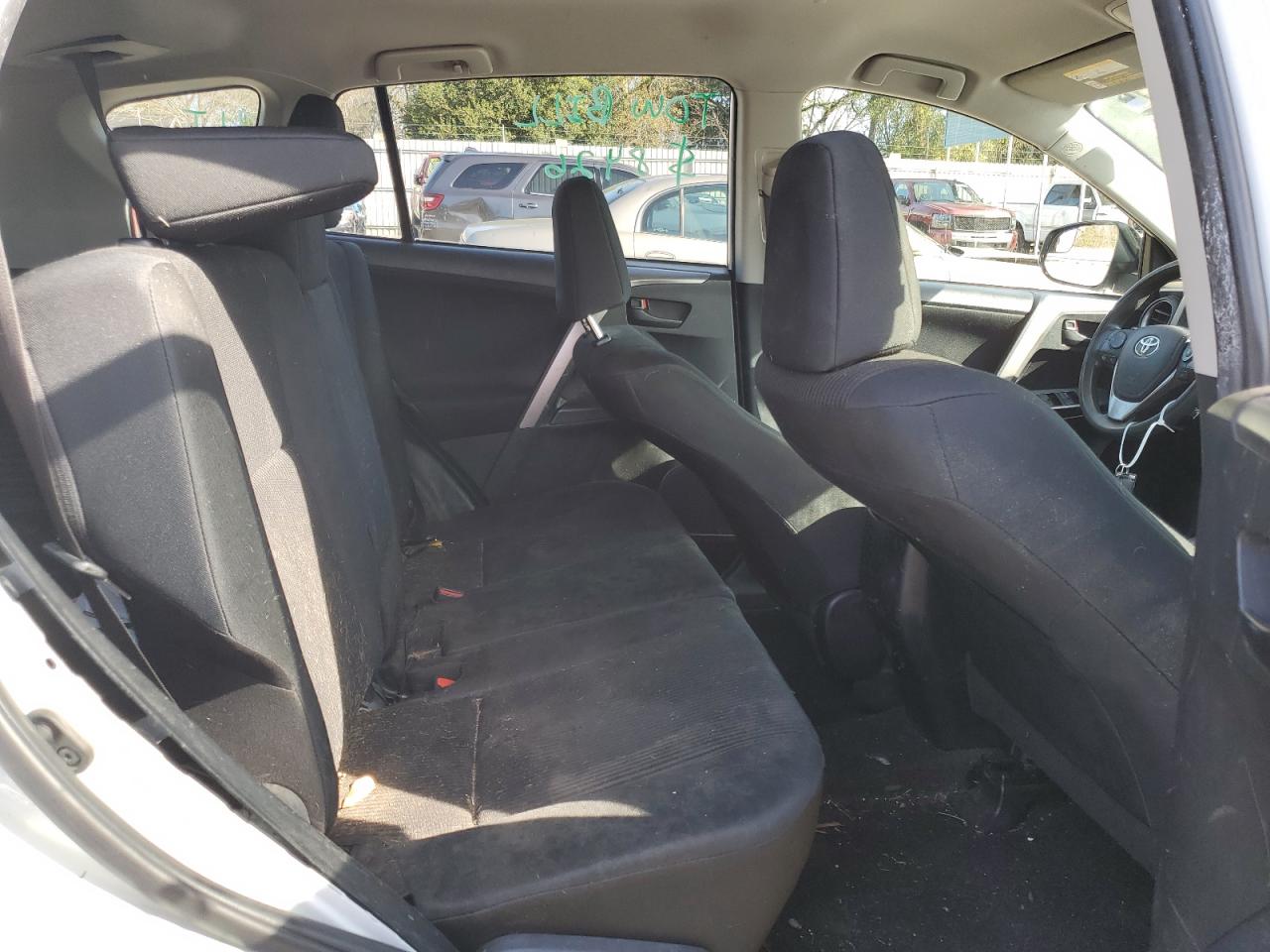 JTMZFREV8JJ151730 TOYOTA RAV4 2018