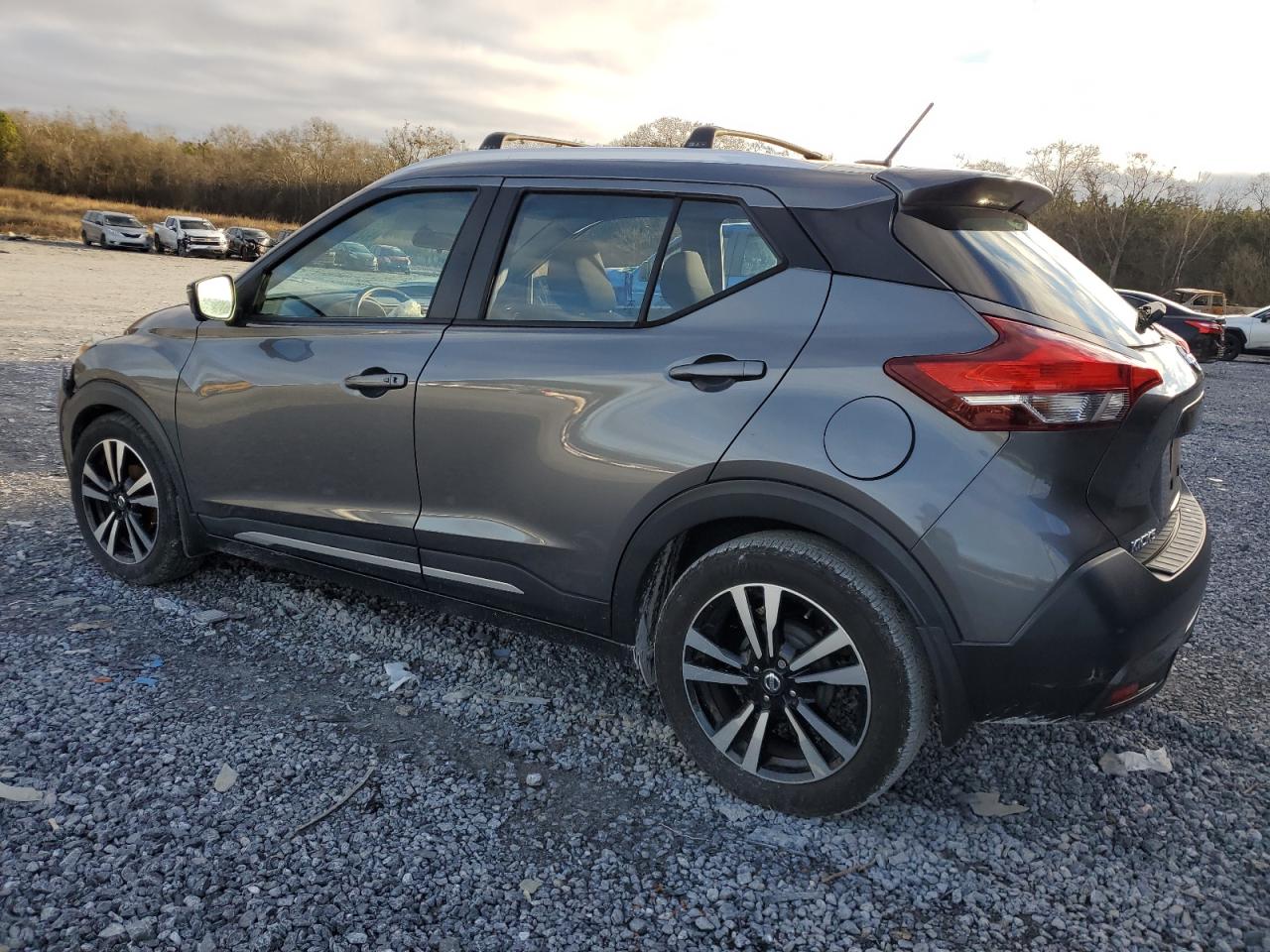 3N1CP5CU8JL527621 NISSAN KICKS 2018