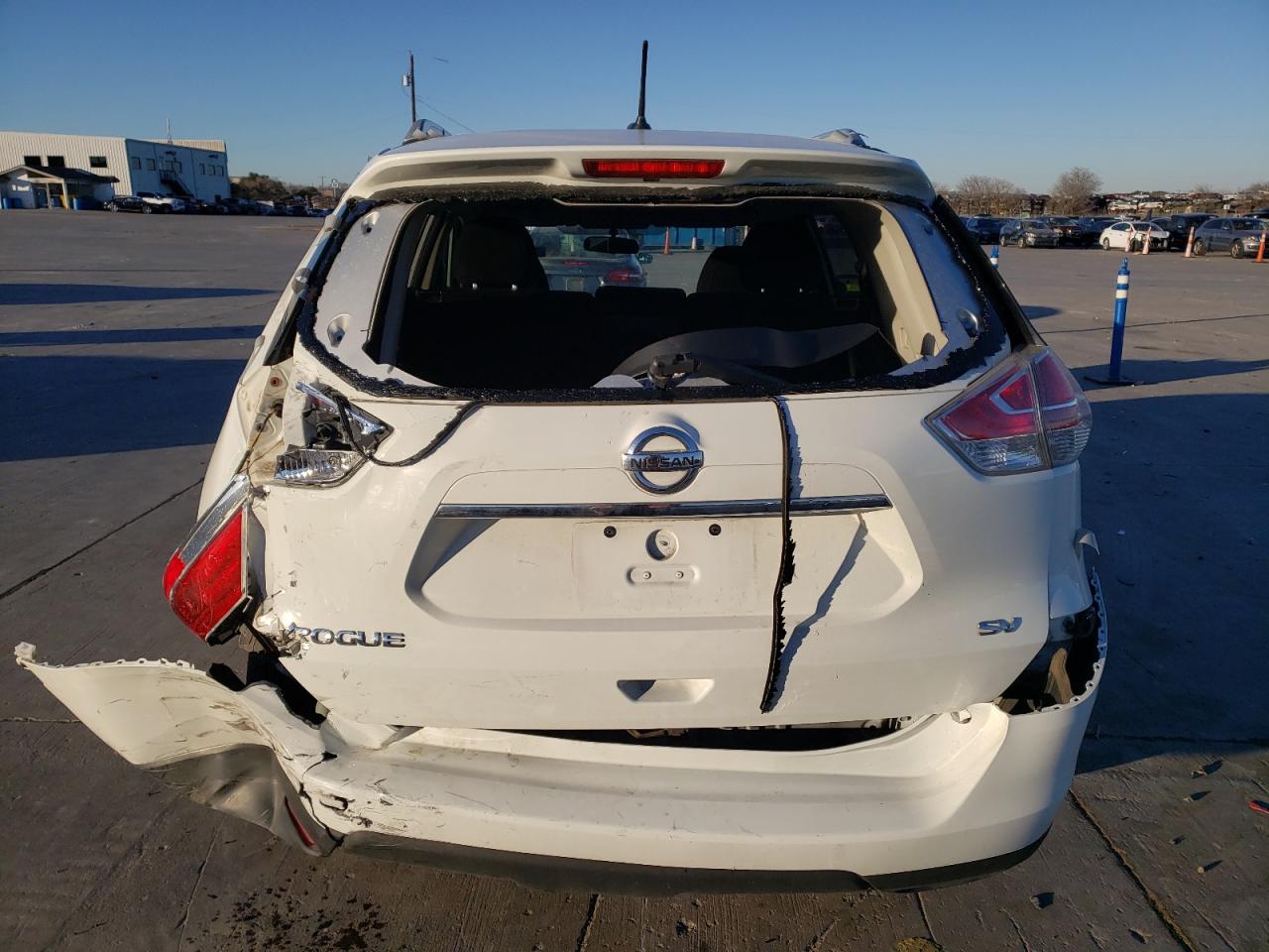 JN8AT2MT3GW017981 NISSAN ROGUE 2016