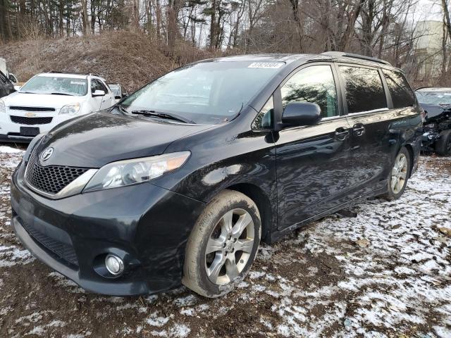 2011 Toyota Sienna 