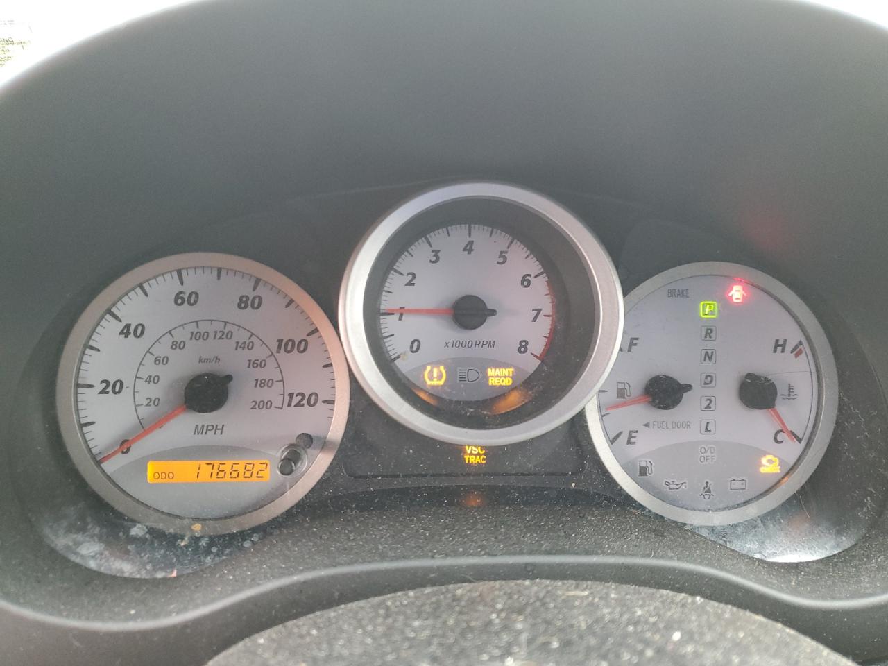 JTEHD20V746014846 2004 Toyota Rav4