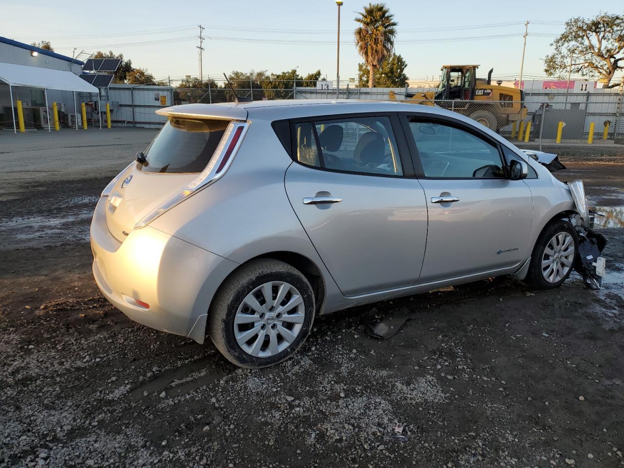 1N4AZ0CP9GC310147 NISSAN LEAF 2016