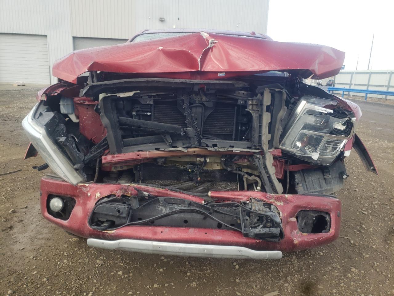 1N6AA1E51HN505696 NISSAN TITAN 2017