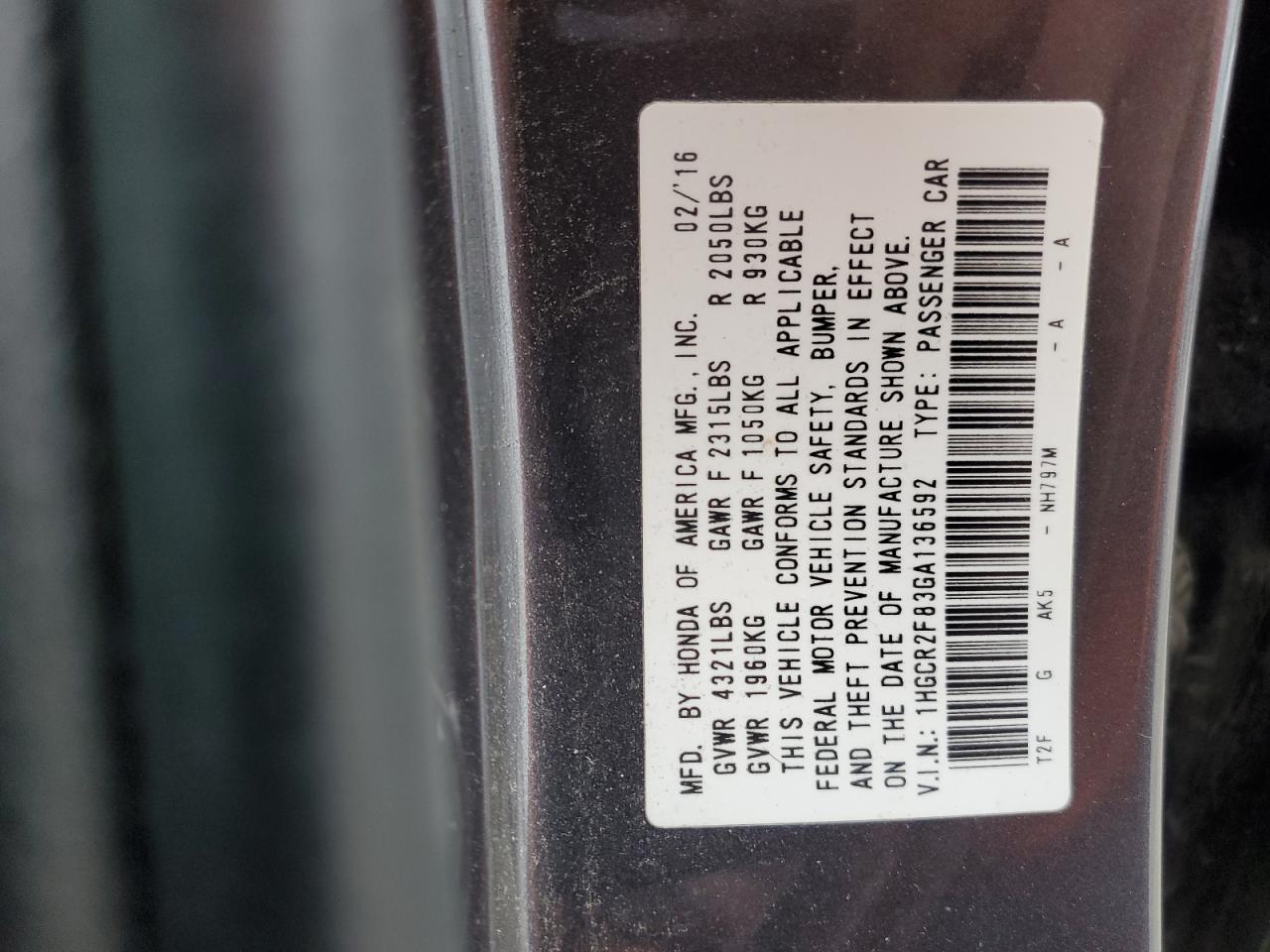 VIN: 1HGCR2F83GA136592 2016 HONDA ACCORD