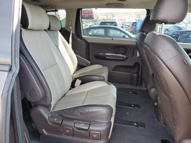 Image 11 of 2015 Kia Sedona salvage vehicle - Lot #39222144 at Copart