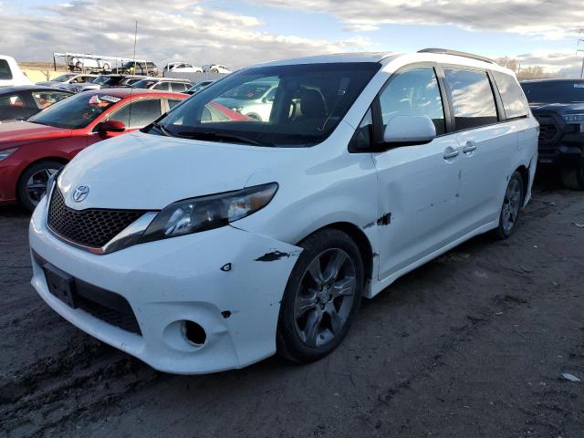 2014 Toyota Sienna 