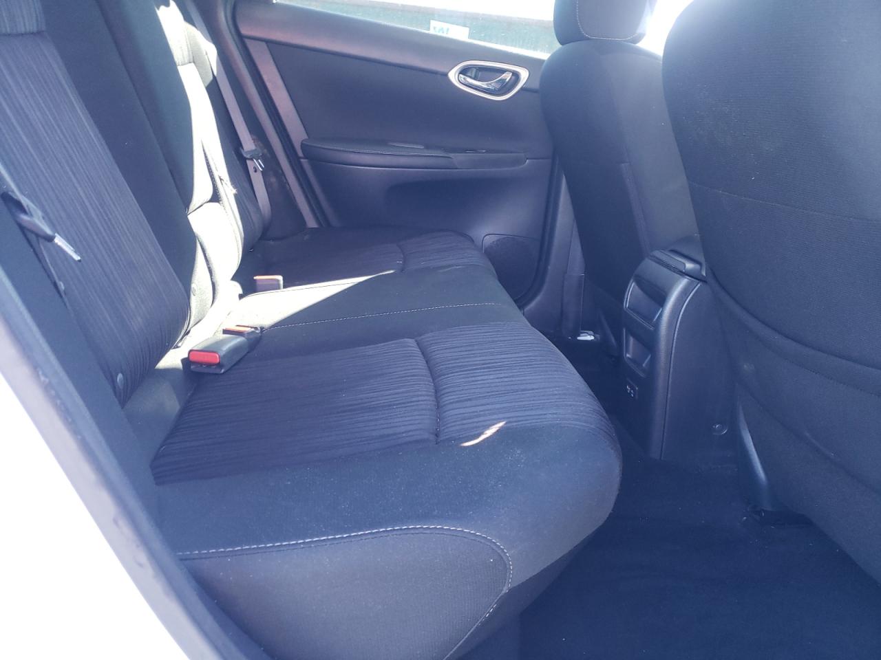 3N1AB7AP3KY305524 NISSAN SENTRA 2019