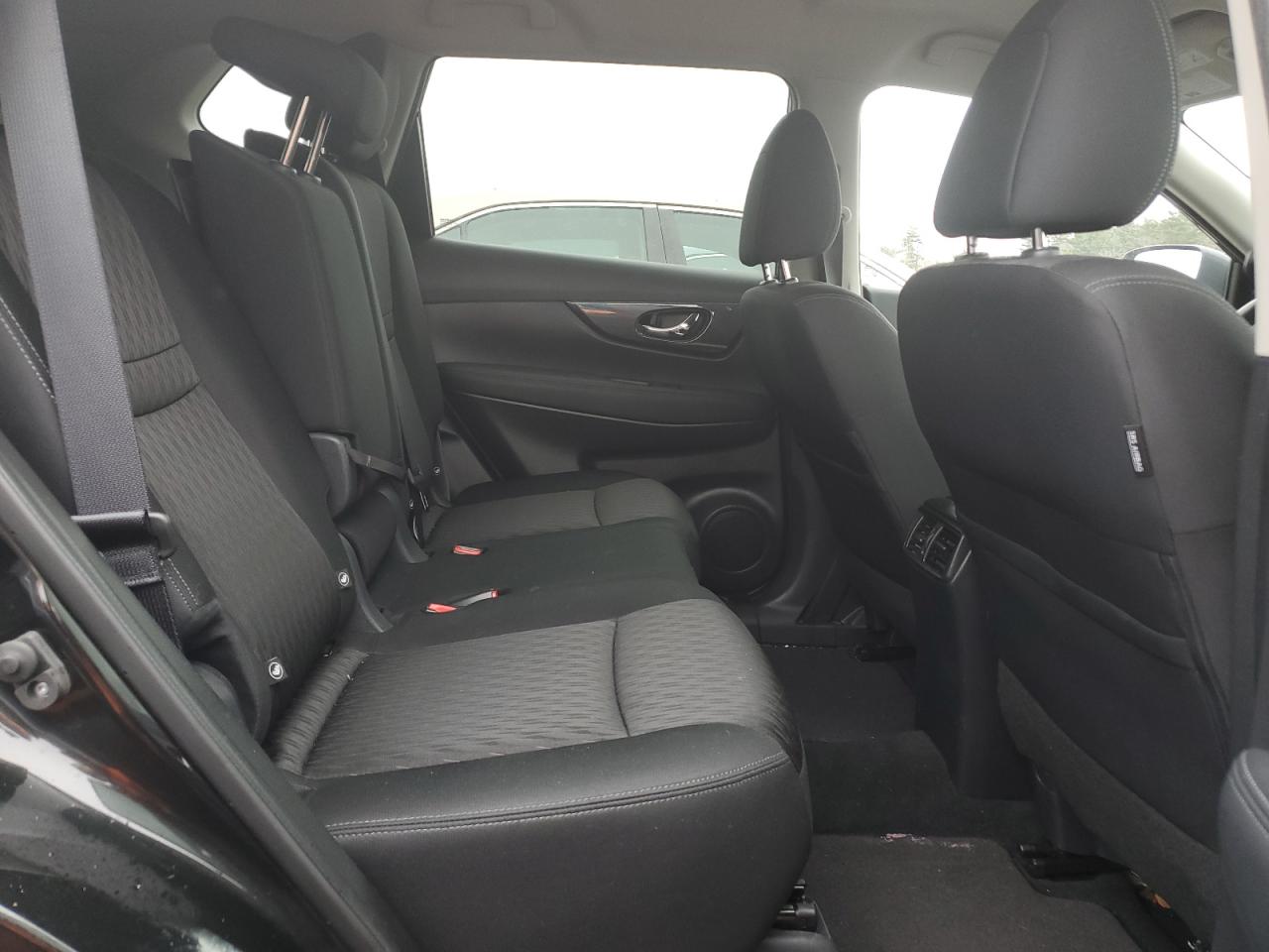 KNMAT2MV8KP550652 NISSAN ROGUE 2019