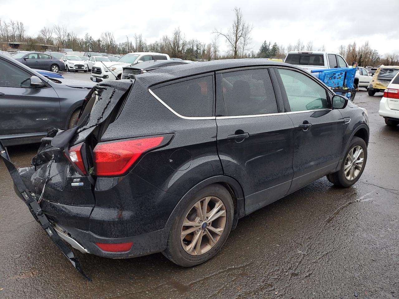 1FMCU9GD1KUA98509 FORD ESCAPE 2019