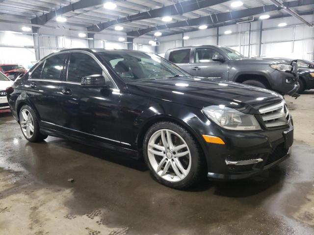 VIN WDDGF8AB1DA884953 2013 Mercedes-Benz C-Class, 3... no.4