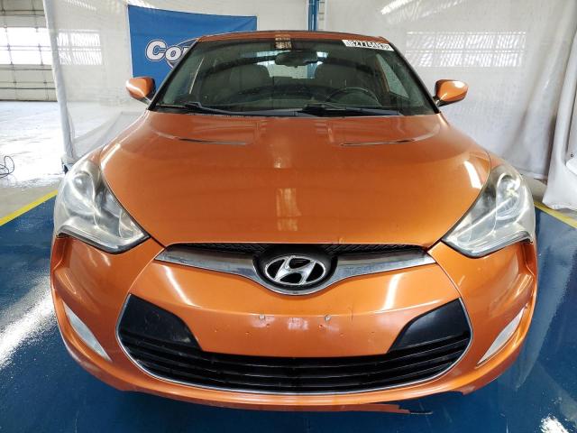 2013 Hyundai Veloster VIN: KMHTC6AD2DU172761 Lot: 82774493