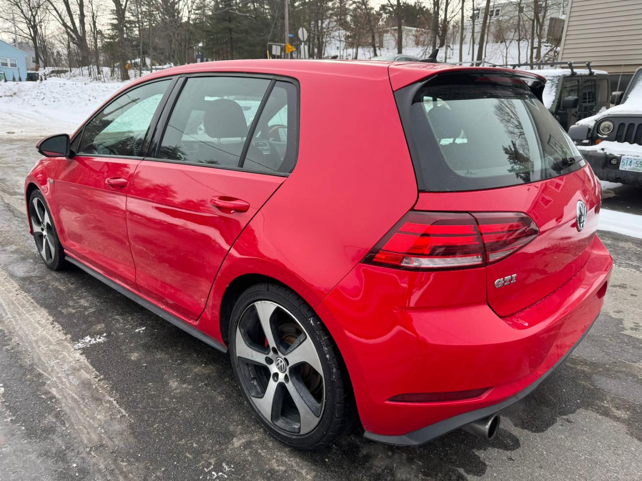 3VW447AU9JM295210 2018 Volkswagen Gti S/Se