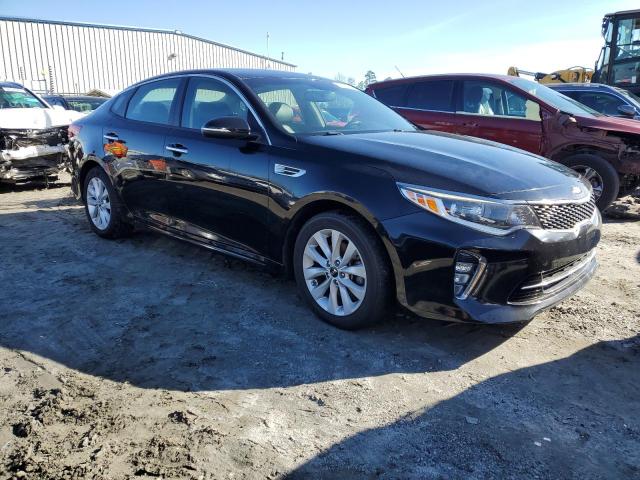 5XXGT4L33JG188533 | 2018 KIA OPTIMA LX