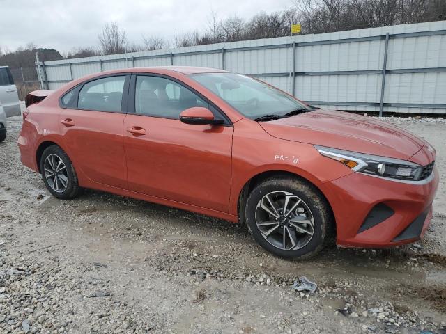 3KPF24AD5RE699398 Kia Forte LX 4