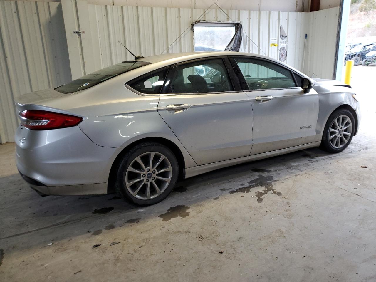 3FA6P0LU2HR357637 FORD FUSION 2017