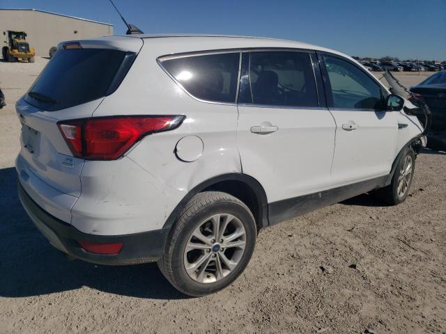 1FMCU0GD6KUC52546 | 2019 FORD ESCAPE SE