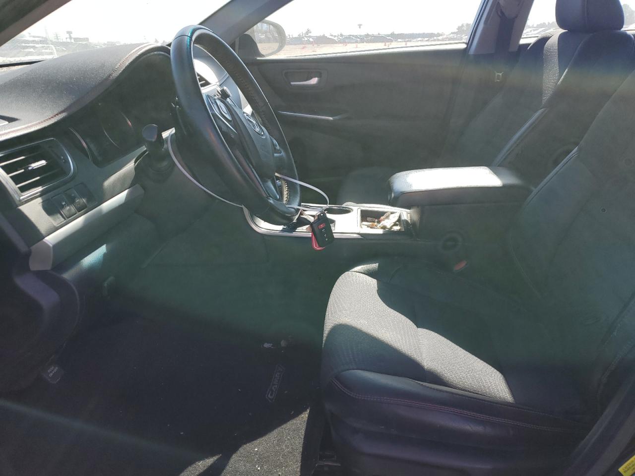 4T1BF1FK1GU172316 TOYOTA CAMRY 2016