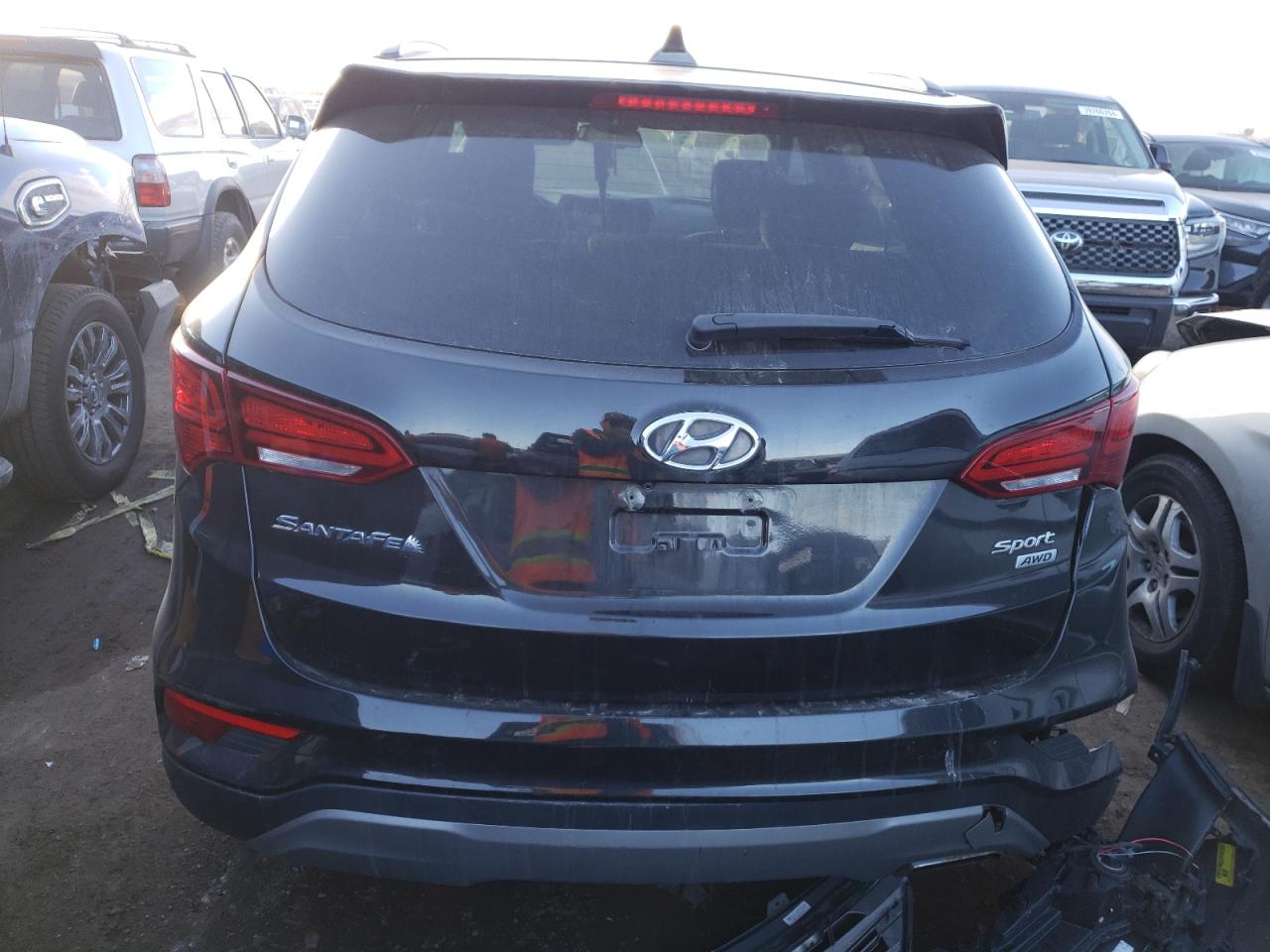 5XYZUDLB8HG388133 2017 Hyundai Santa Fe Sport