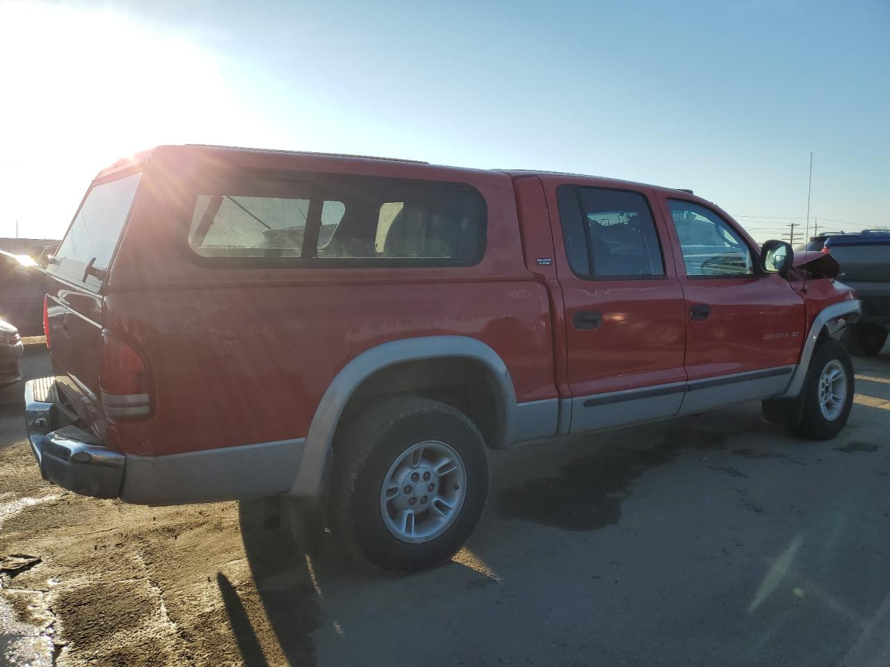 1B7HG2AZXYS720090 2000 Dodge Dakota Quad