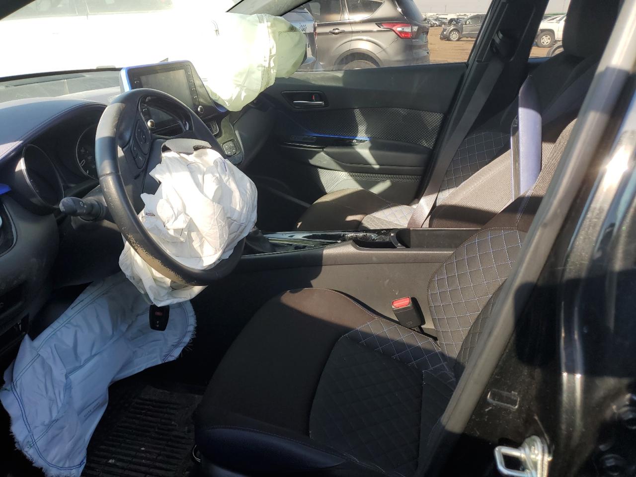 JTNKHMBX9L1079701 TOYOTA C-HR 2020