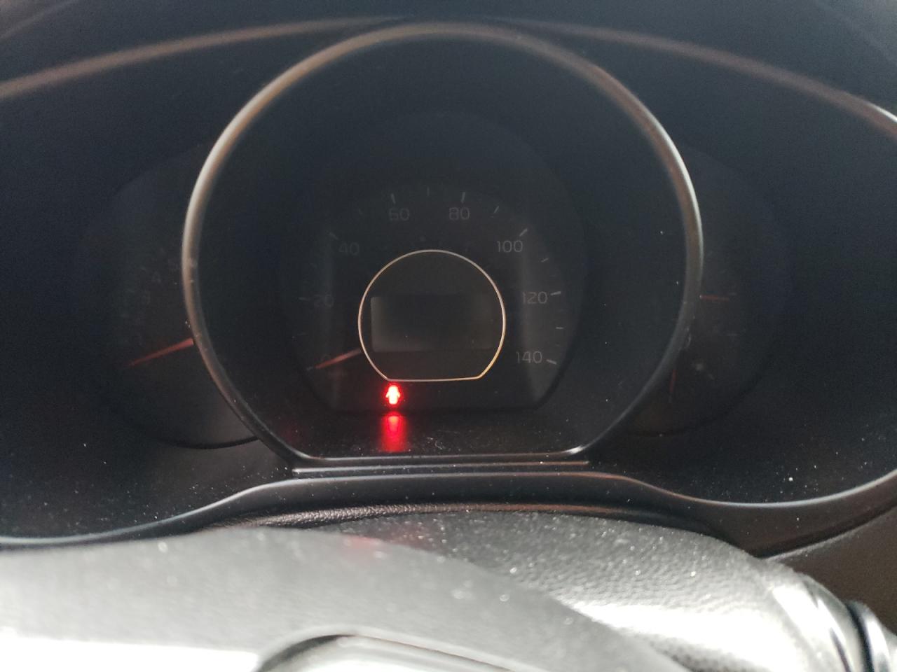 KNDJN2A24J7898368 2018 Kia Soul