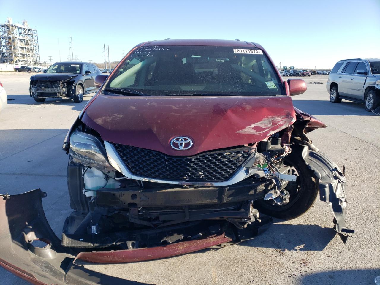 5TDXZ3DC2HS797886 TOYOTA SIENNA 2017
