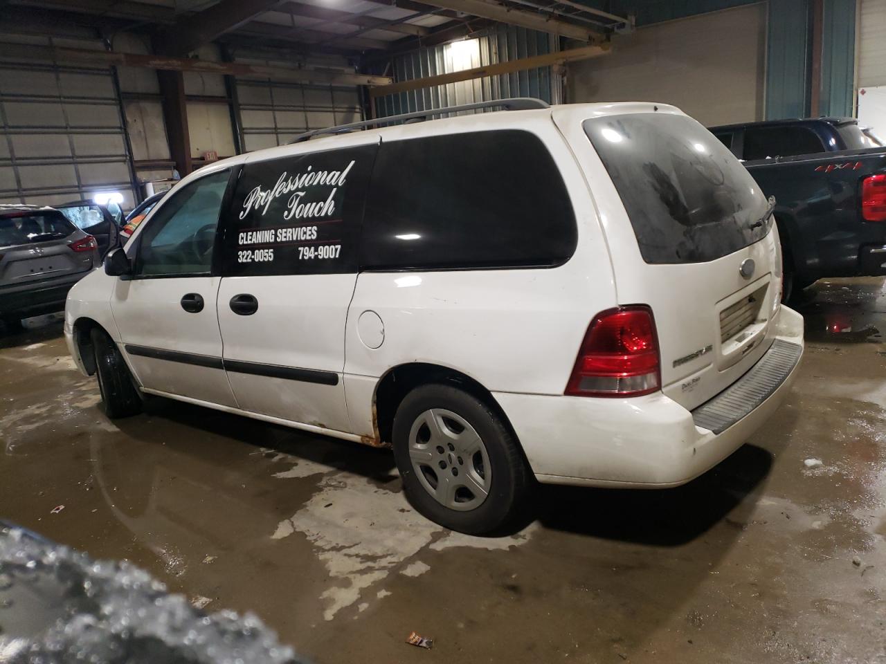 2FMDA51644BB00424 2004 Ford Freestar Se