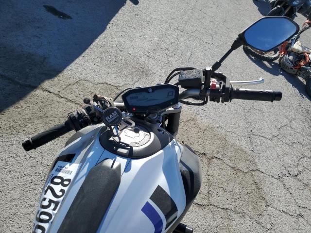 2016 YAMAHA FZ07 JYARM06E1GA007084