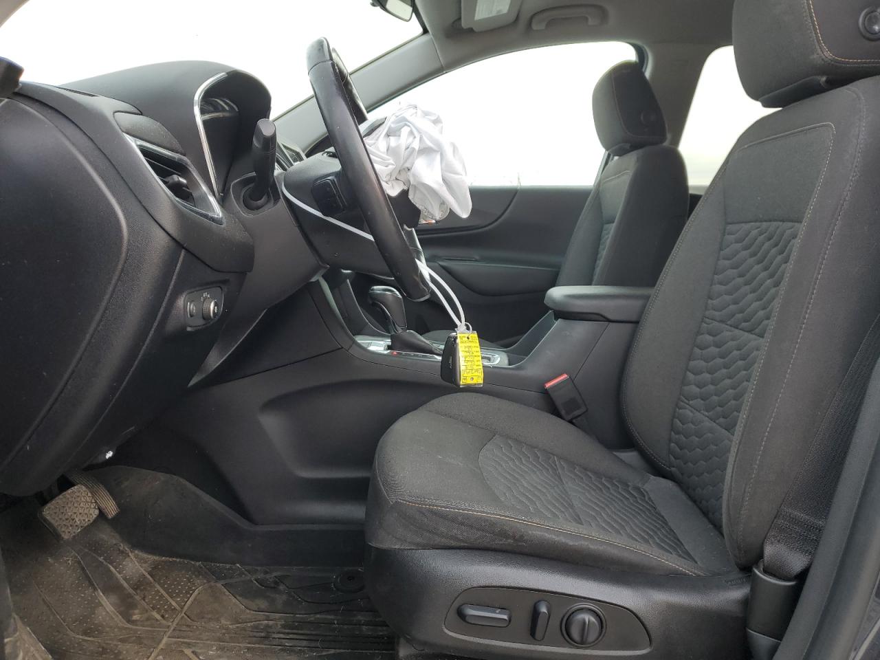 3GNAXUEV2KL240028 CHEVROLET EQUINOX 2019