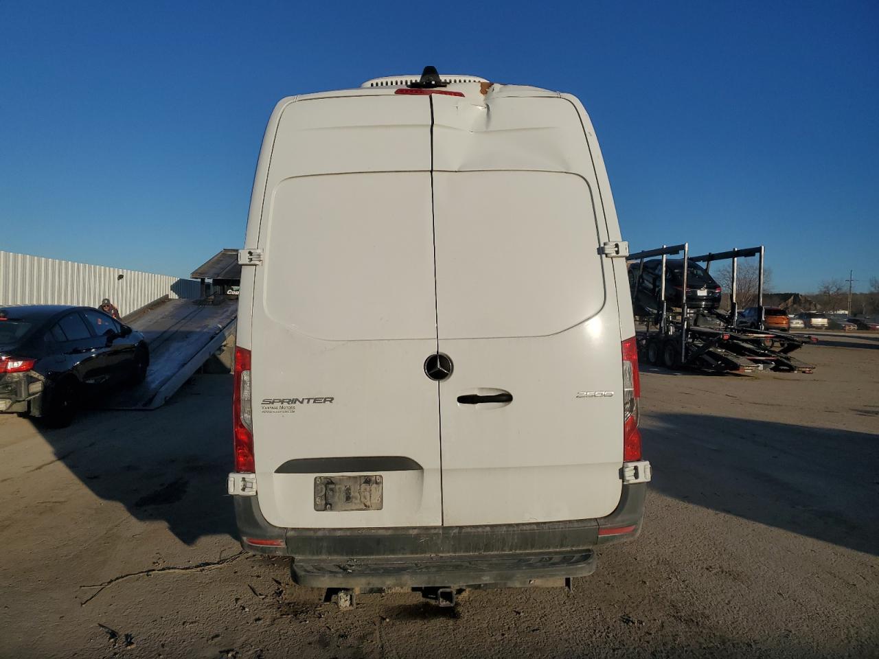 2021 Mercedes-Benz Sprinter 2500 vin: W1W40CHY3MT052132