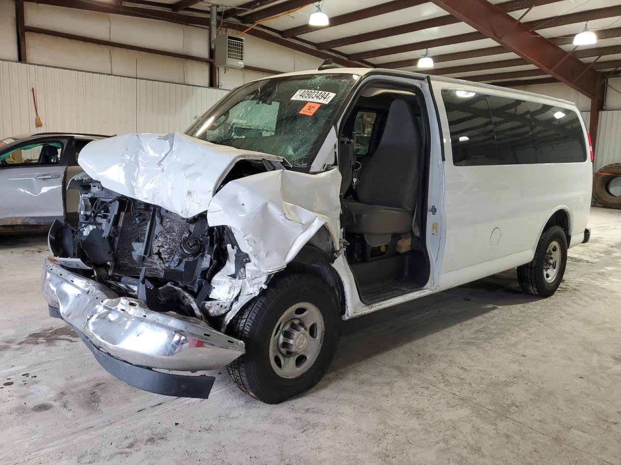 1GAWGEFP1J1332685 CHEVROLET EXPRESS 2018