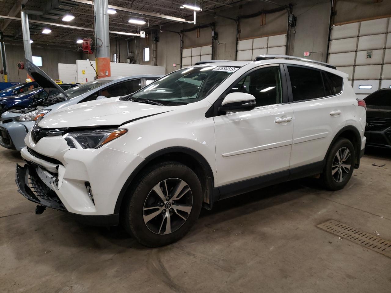 JTMRFREV8JJ736243 TOYOTA RAV4 2018