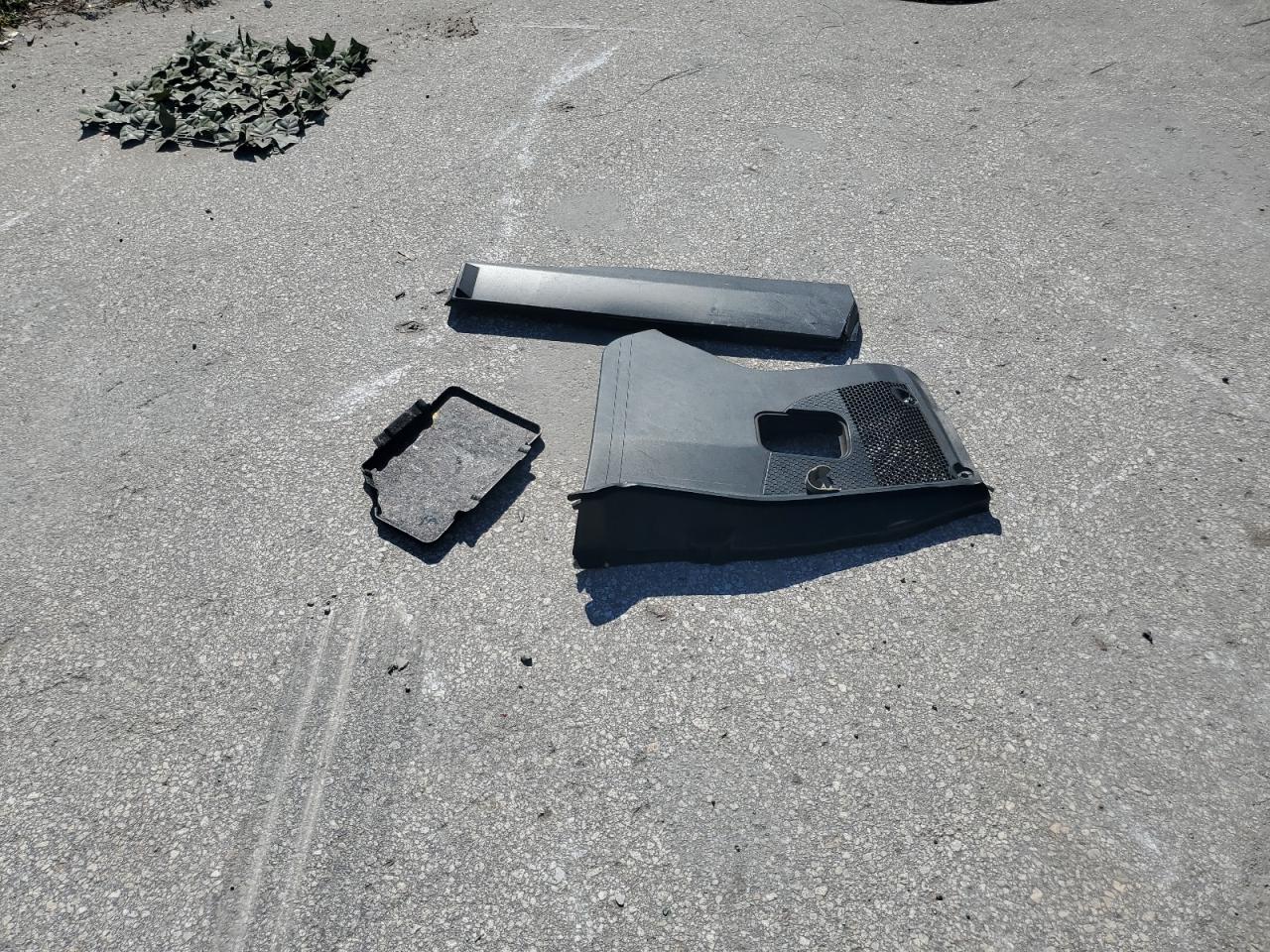 MERCEDES-BENZ E-CLASS 300