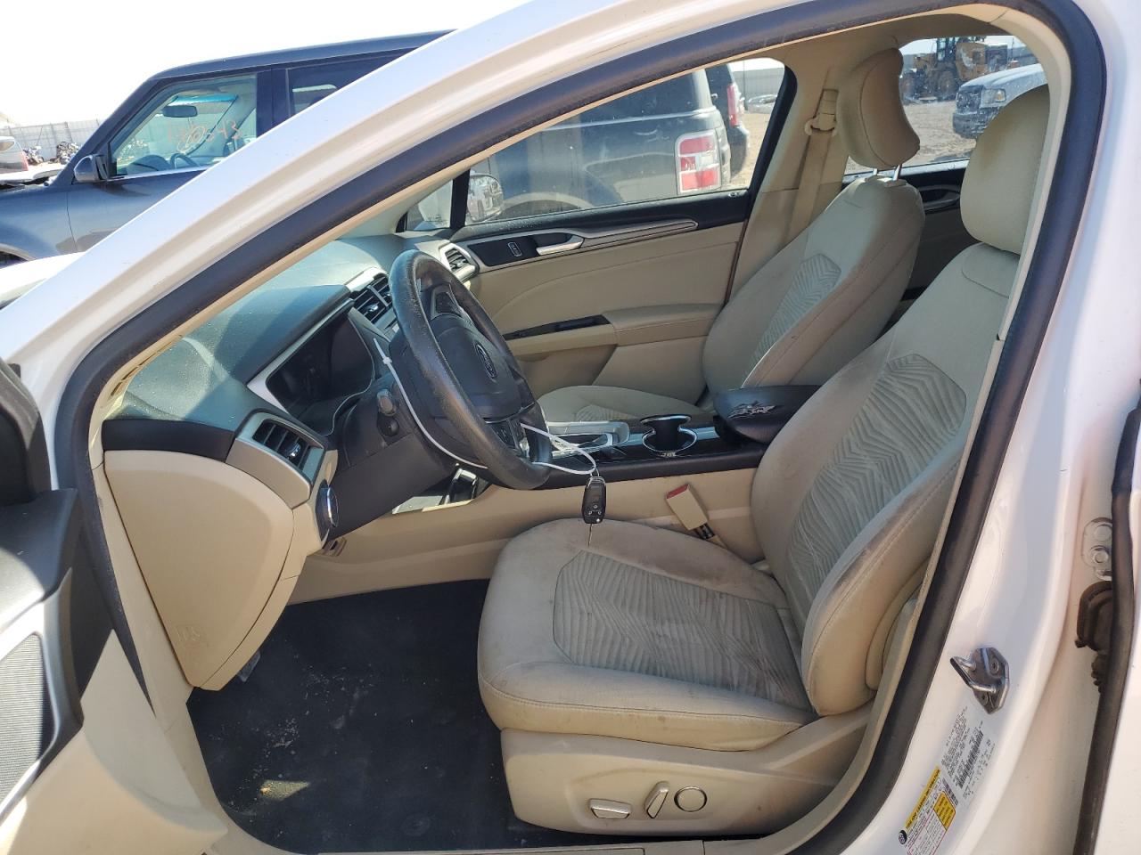 3FA6P0H75GR261261 FORD FUSION 2016